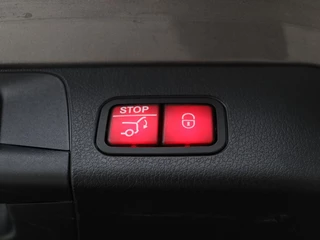 Mercedes-Benz GLB Mercedes-Benz GLB-klasse 200 Business Solution AMG 7-persoons | Panoramadak | Trekhaak | Stoelverwarming | Matrix LED | Memory | Keyless | Camera | Navigatie - afbeelding nr 33