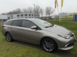 Toyota Auris Toyota Auris 1.8 Hybrid Executive - NAVI/CLIMA/LED/CAM/NAP - afbeelding nr 18