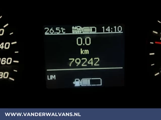 Mercedes-Benz Sprinter Mercedes-Benz Sprinter 315 CDI 150pk L3H2 Euro6 Airco | Camera | Cruiscontrol | Stoelverwarming bluetooth telefoonvoorbereiding, Bijrijdersbank - afbeelding nr 19