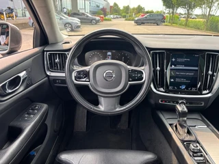 Volvo V60 Volvo V60 Cross Country 2.0 T5 AWD Pro | Schuif-/kanteldak | Memorystoelen | Stoelverwarming | Park. Camera - afbeelding nr 7
