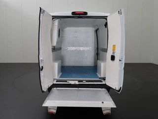 Fiat Ducato Fiat Ducato 2.3MultiJet 150PK L3H2 Koelwagen | Laadklep | Navigatie | Camera | Airco | 3-Persoons - afbeelding nr 4