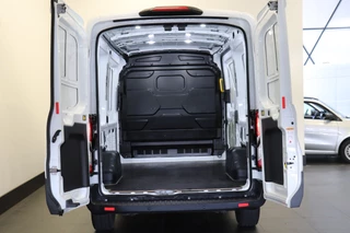 Ford Transit - Airco - Cruise - PDC - € 20.950,- Excl. - afbeelding nr 22