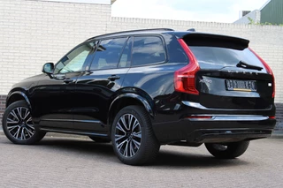 Volvo XC90 Volvo XC90 2.0 T8 Recharge AWD Plus Dark | Trekhaak | Panoramadak | 360 Camera - afbeelding nr 3