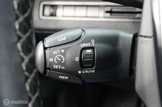 Peugeot 5008 Peugeot 5008 1.2 PureTech Allure/Pano/Navi/7 persoon/ - afbeelding nr 39