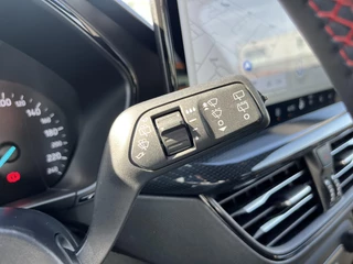 Ford Focus Ford Focus Wagon 1.0 EcoBoost ST Line 155pk Automaat | Adaptive cruise control | Winter Pack | Dodehoeksensoren | Camera - afbeelding nr 22