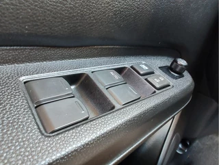 Suzuki Ignis Suzuki Ignis 1.2 SMART HYBRID STYLE Clima | Cruise | Navi | LED | Keyless - afbeelding nr 26
