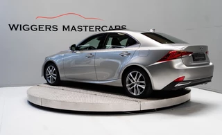 Lexus IS - afbeelding nr 8