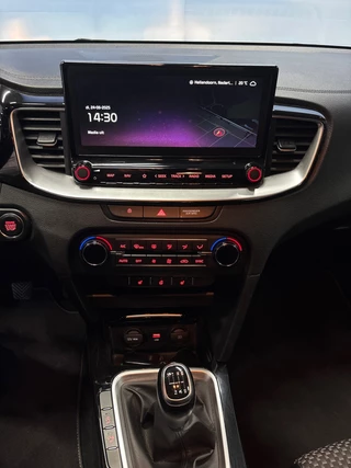 Kia Ceed Sportswagon Kia Ceed Sportswagon 1.0 T-GDi DynamicPlusLine Navi | Clima |Camera |Stoel / Stuur verwarming | Trekhaak - afbeelding nr 16