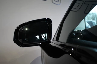 Volvo V60 Volvo V60 2.0 B4 CORE RIJKLAAR l LEDER l 197PK l CAMERA l CARPLAY l - afbeelding nr 45