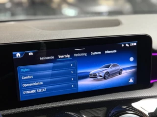 Mercedes-Benz A-Klasse Mercedes-Benz A-klasse 250 e AMG Line | pano | sfeerverlichting | camera | Stoelverwarming | keyless - afbeelding nr 34
