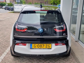 BMW i3 BMW i3 BASIS 120AH 42 KWH Warmtepomp | Cruise | Navigatie - afbeelding nr 4