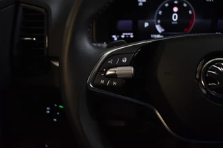 Škoda Karoq Škoda Karoq 1.5 TSI ACT 150PK DSG ELEGANCE VIRTUAL/CAMERA/CARPLAY - afbeelding nr 17