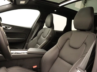 Volvo XC60 Volvo XC60 T6 PLUG-IN HYBRID PLUS BLACK EDITION HEICO STYLING 22INCH SCHUIF - afbeelding nr 17