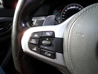 BMW 5 Serie BMW 5 Serie Touring 530i High Executive M-Sport, Full LED / Trekhaak / Camera + Sensoren / Stoelverwarming / 18' Sportvelgen - afbeelding nr 10