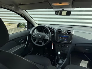 Dacia Sandero Dacia Sandero 0.9 TCE 90pk Laureate Airco Cruise Camera Navi DAB PDC - afbeelding nr 19