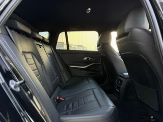 BMW 3 Serie BMW 3-serie Touring 318i Aut. High Executive Ed. | Live Cockpit | Apple Carplay | Trekhaak | - afbeelding nr 13