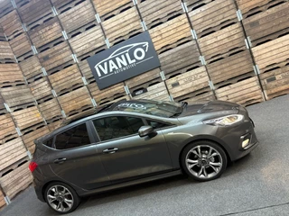 Ford Fiesta Ford Fiesta 1.0 EcoBoost ST-Line Pano Camera Clima Keyless Navi B&O LED 18
