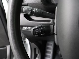 Opel Vivaro Opel Vivaro 1.5Turbo 120PK Lang Imperiaal | Trekhaak | Navigatie | Camera | Airco | Cruise | 3-Persoons - afbeelding nr 15