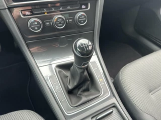Volkswagen Golf Volkswagen Golf 1.0 TSI Comfortline | ACC | Clima | Apple CarPlay - afbeelding nr 21