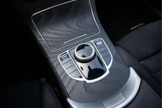 Mercedes-Benz C-Klasse Trekhaak | Apple Carplay | Lederen Sportinterieur | WideScreen Navi | Volledig Digitaal Dashboard | AMG Exterieur AMG Interieur | - afbeelding nr 17