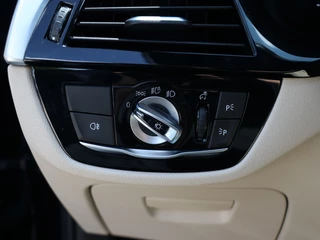 BMW 5 Serie BMW 5 Serie Touring 530e High Executive I Leder I Keyless I Dodehoekdetectie - afbeelding nr 20