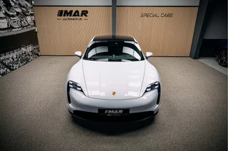 Porsche Taycan Porsche Taycan Performance 84 kWh Goed uitgevoerde Taycan met lage km stand NL geleverd - afbeelding nr 4