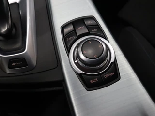 BMW 3 Serie BMW 3 Serie 330e M Sport [SPORTSTOELEN, SPORTSTUUR, PDC ACHTER, CRUISE, CLIMATE, NIEUWSTAAT] - afbeelding nr 21