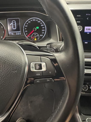 Volkswagen Polo Volkswagen Polo 1.0 TSi R-Line Automaat-Adapt.Cr.contr-Navigatie-Clima-Carplay-Parkeersensoren-Lm16''velgen - afbeelding nr 35