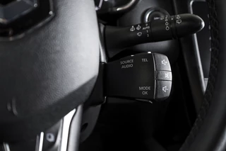 Renault Kadjar Renault Kadjar 1.3 TCe 160 PK Techno - Automaat | Cruise | Stoelverwarming | Trekhaak | App.Connect | Camera+PDC | NAV+App.Connect | Auto.Airco | LM 19