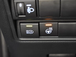 Toyota Yaris Toyota Yaris 1.5 Hybrid Dynamic Limited | Led | Stuur en Stoelverwarming - afbeelding nr 16