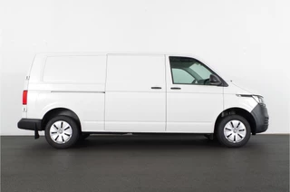 Volkswagen Transporter Volkswagen Transporter 2.0 TDI L2H1 28 >BPM vrij | Direct leverbaar/110pk/navi/cruise/Lederen stuur/Apple Carplay/Android Auto Operational lease is ook mogelijk! - afbeelding nr 3