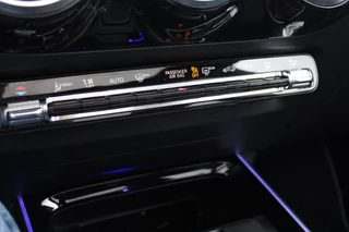 Mercedes-Benz B-Klasse Mercedes-Benz B-klasse 250 e 218PK EDITION AMG | PANORAMISCH SCHUIF/KANTEL DAK | SFEER VERLICHTING | VERKEERSLICHTEN WEERGAVE | LED HIGH PERFROMANCE KOPLAMPEN | APPLE CARPLAY/ANDROID AUTO | STOEL VERWARMING | NIGHT PAKKET | PARKEERSENSOREN VOOR EN ACHTER | CRUISE CONTROL | - afbeelding nr 43