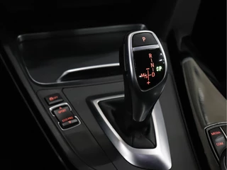 BMW 3 Serie BMW 3 Serie 320i Executive |M-SPORT|ORIG. NL|CRUISE|DEALER ONDERH.|NAP| - afbeelding nr 10