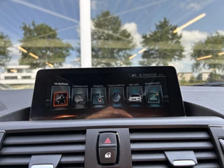 BMW 1 Serie BMW 1 Serie 118d Centennial Executive 50% deal 6.975,- ACTIE Trekhaak / LED / Sport stoelen / Stoel verwarming / PDC achter - afbeelding nr 24