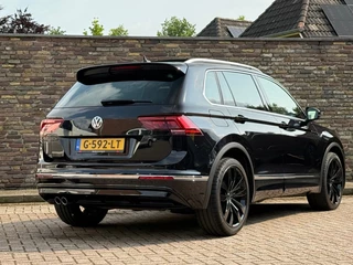 Volkswagen Tiguan Volkswagen Tiguan 1.5 TSI Automaat R-Line Panodak 20 Inch LED - afbeelding nr 11