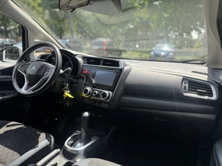 Honda Jazz Honda Jazz 1.3 i-VTEC Comfort Cruise control, Parkeersensoren V+A . All-in Rijklaarpijs - afbeelding nr 5