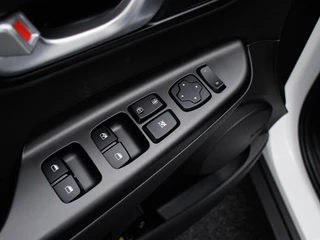 Hyundai Kona Hyundai Kona 1.6 GDI HEV Comfort Smart | Navigatie | Hybride! - afbeelding nr 21