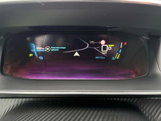 Peugeot e-2008 Peugeot e-2008 EV Allure Pack 50 kWh SOH 97% 360 Camera Navi - afbeelding nr 14