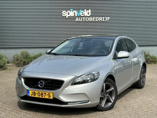 Volvo V40 Volvo V40 1.5 Summum BJ`16 NAP NL Pano Navi Led Cruise Leder - afbeelding nr 4