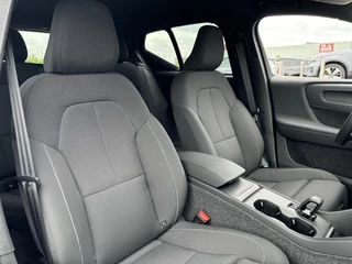 Volvo EX40 Volvo EX40 Single Motor Core 70 kWh | Privacy Glas | 19 Inch Diamond Cut Velgen | Nieuw uit voorraad | - afbeelding nr 22