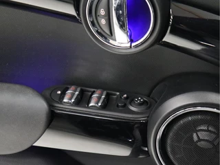 MINI Cooper S [HARMAN/KARDON, SFEERVERLICHTING, VOL LEDER, STOELVERWARMING, PDC ACHTER, BLUETOOTH, NAVI, CRUISE, NIEUWSTAAT] - afbeelding nr 11