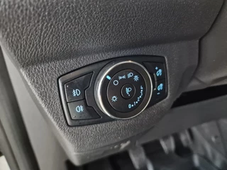 Ford Transit Courier Ford Transit Courier 1.5 TDCI Limited Duratorq S&S | Apple Carplay/Android Auto | - afbeelding nr 18