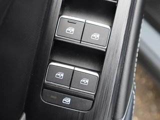 Nissan QASHQAI Nissan QASHQAI 1.3 MHEV X Tekna / Adaptive cruise control / 360 Camera / Naviga - afbeelding nr 28