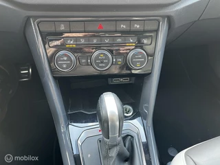 Volkswagen T-Roc Volkswagen T-Roc 2.0 TSI 4Motion Sport/PANODAK/NAVI/CRUISE - afbeelding nr 15