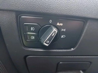 Volkswagen Passat Volkswagen Passat Variant 1.5 TSI Comfort Business Automaat, airco,cruise,navigatie,trekhaak,parkeersensoren, - afbeelding nr 22