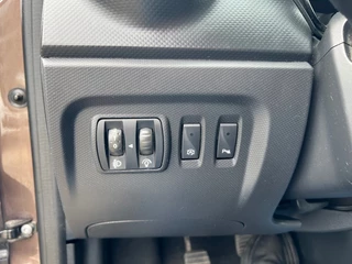 Renault Captur Renault Captur 0.9 TCE HELLY HANSEN - afbeelding nr 28