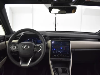 Lexus LBX Lexus LBX Elegant | Leder interieur | Electr. Achterklep | Parkeersensoren - afbeelding nr 4