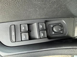 Škoda Karoq Škoda Karoq 1.5 TSI ACT St. Bus. NAP Automaat Pano Trekhaak Canton ACC Led - afbeelding nr 42
