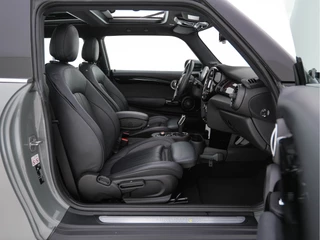 MINI Electric (INCL-BTW) Aut. *PANO | FULL-LEATHER | HEAD-UP | FULL-LED | HARMAN/KARDON-SOUND | KEYLESS | CAMERA | SPORT-SEATS | NAVI-FULLMAP | HEATED-SEATS | AMBIENT-LIGHT | DAB | DIGI-COCKPIT | 17