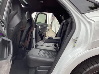 Audi RSQ3 Audi RSQ3 TFSI 400PK pano full opties - afbeelding nr 33